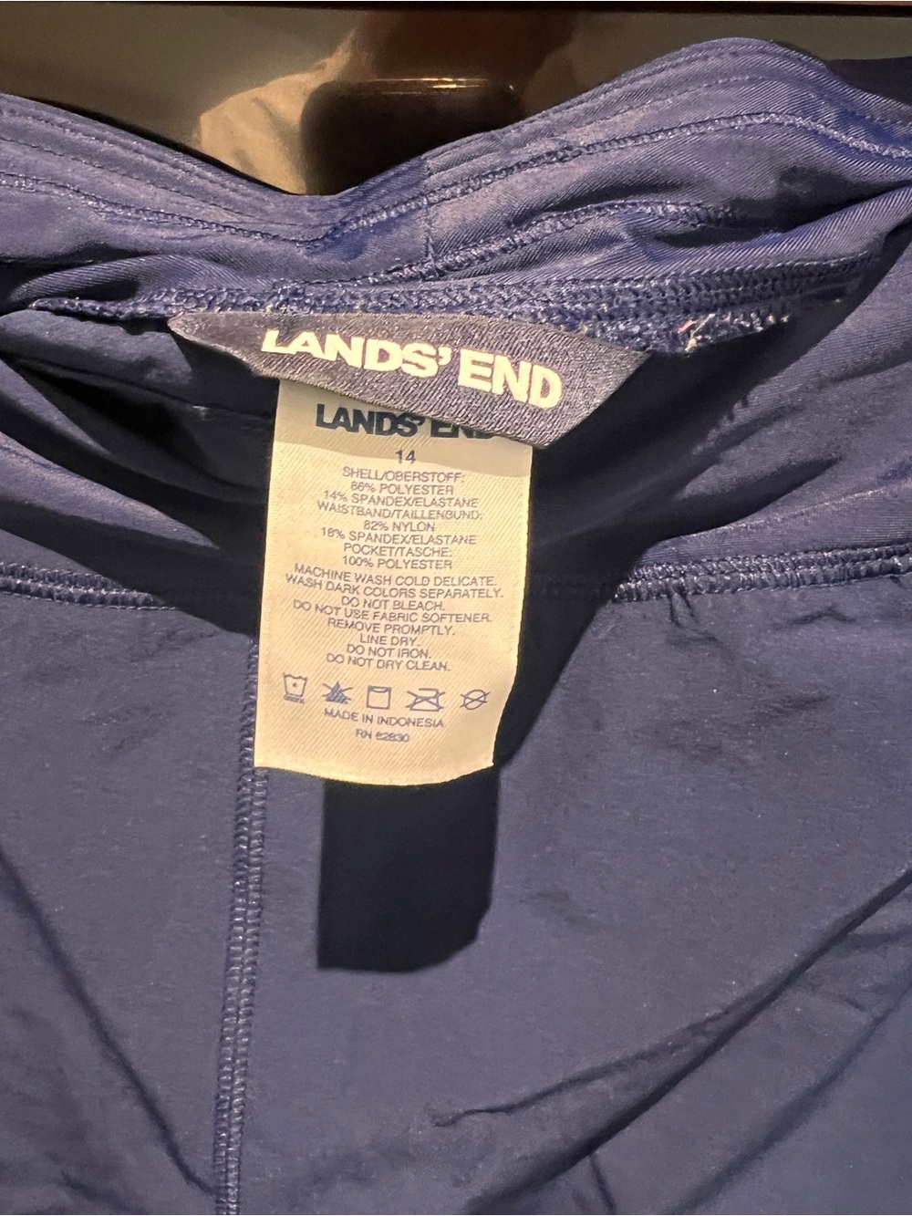 Lands' End Women's Deep Sea Navy Athletic Shorts - Picture 3 of 6